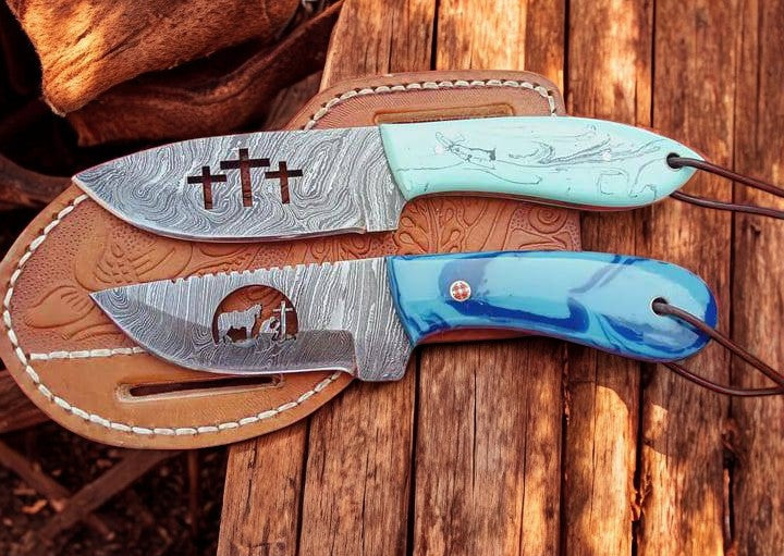 Cowboy Knife Set Damascus Steel Blades with Unique Wirecut Designs