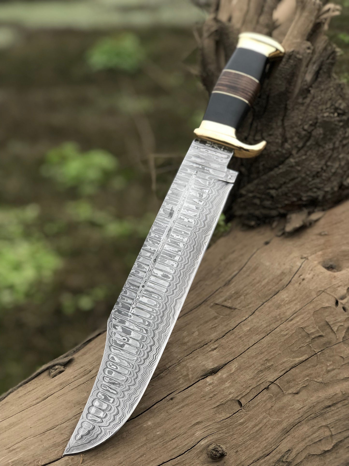 Authentic Crocodile Dundee Knife – 16” Handmade Damascus Steel Blade with Buffalo Horn or Leather Handle & Brass Guard + Leather Sheath