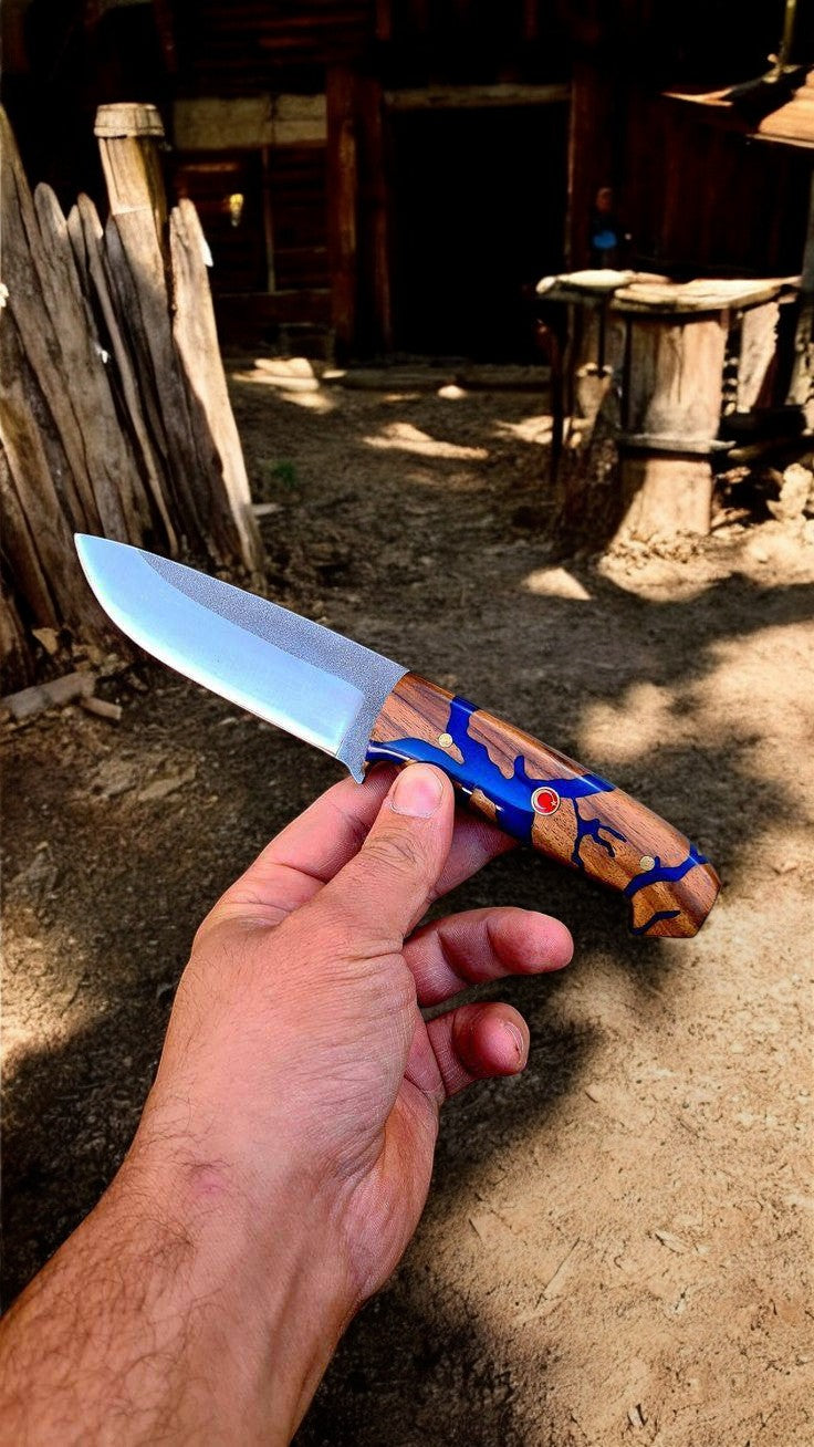 Western Trailblade – Fixed Blade Cowboy Knife with Olive Wood Handle & Horizontal Leather Sheath