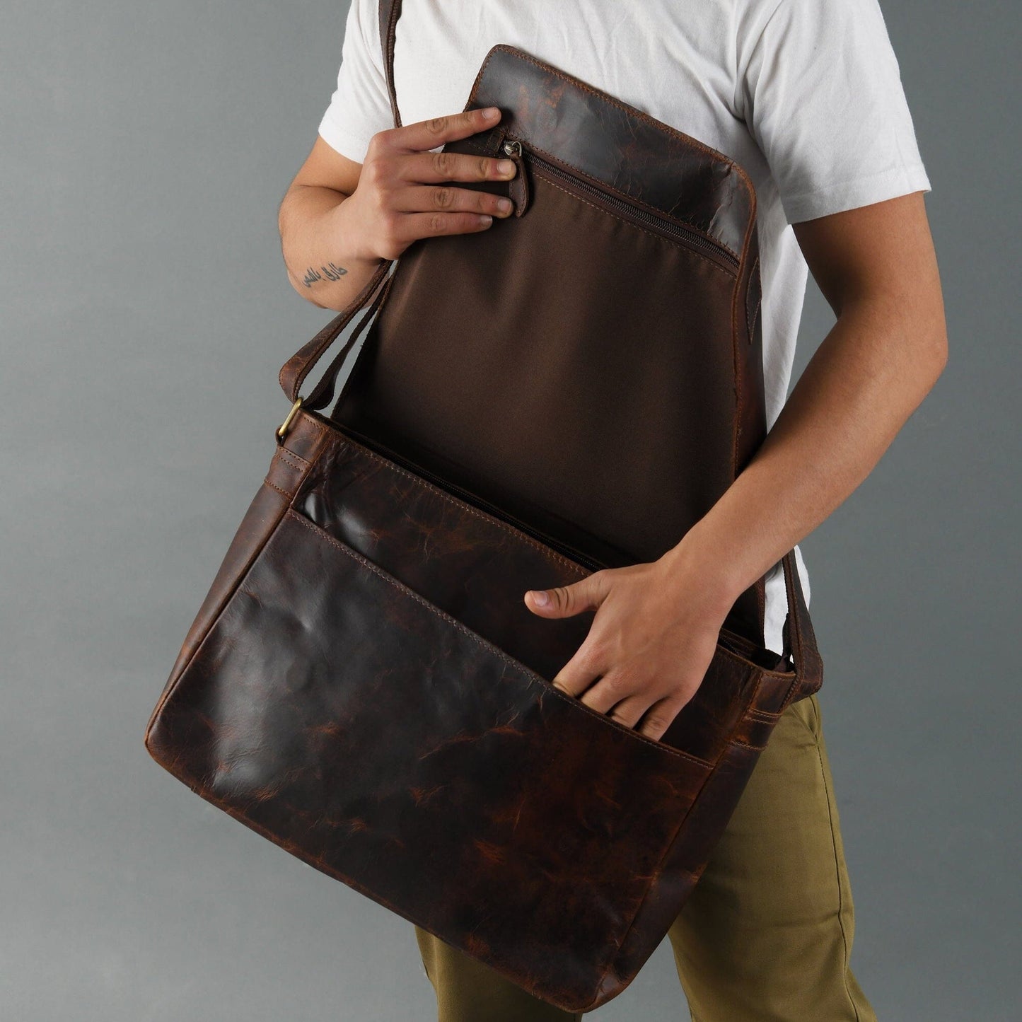 Kayden Messenger Bag