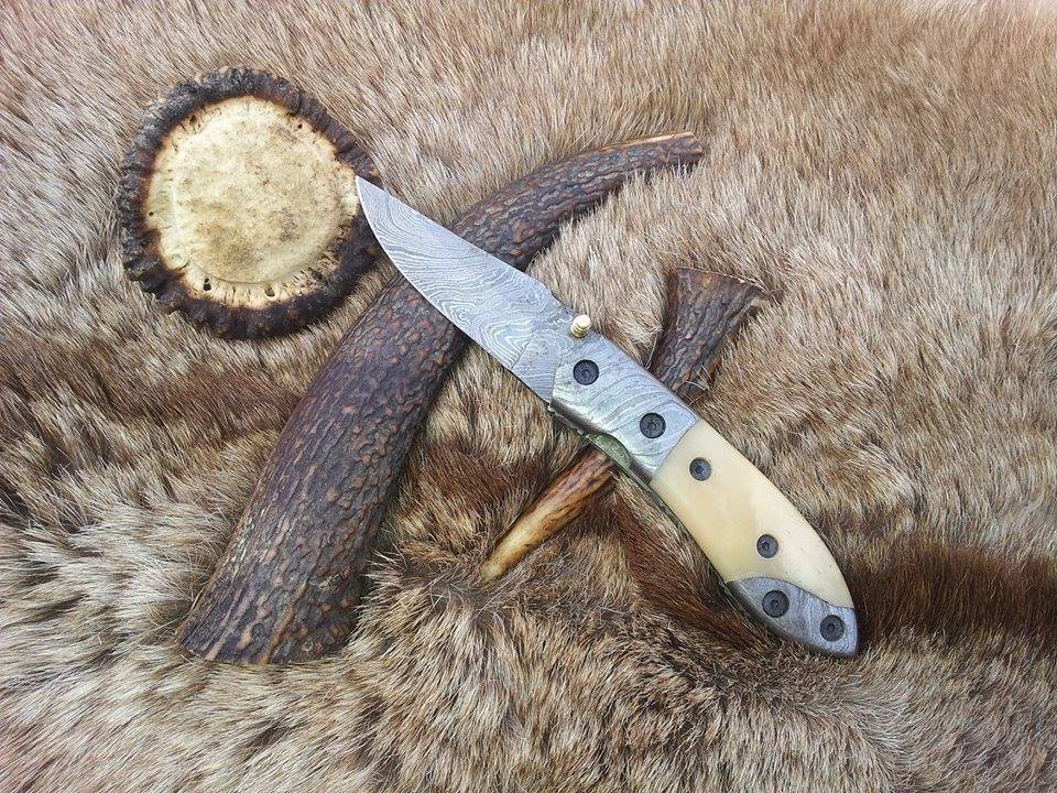 Everyday Carry Damascus Steel Folding Pocket Knife with Bone Handle – The Ivory Edge
