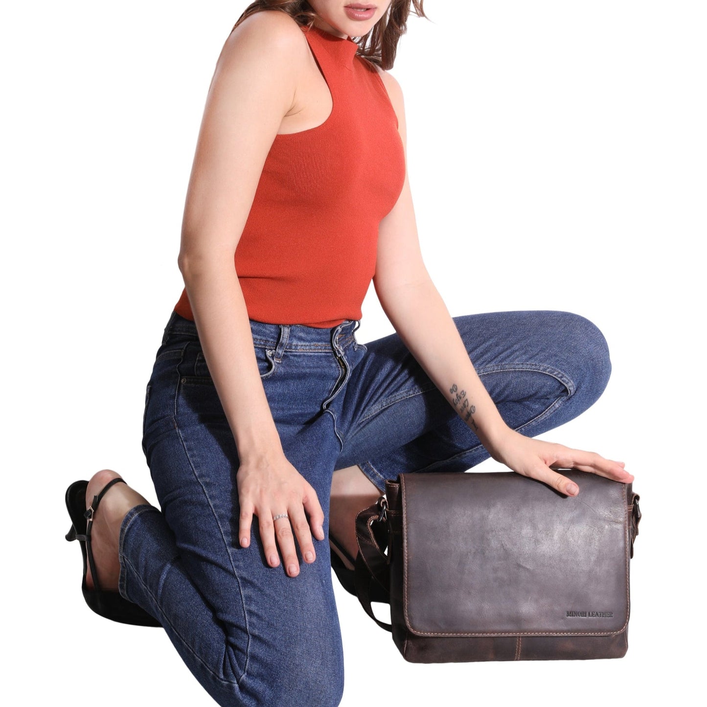 Austin Messenger Bag 11" Brown