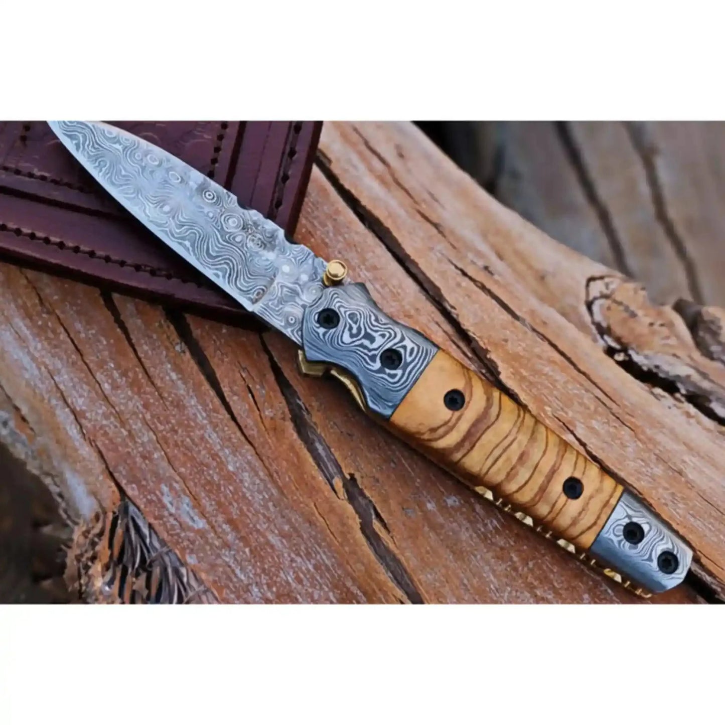 Handmade Damascus Steel Folding Knife with Olive Wood Handle – Pocket Knife for Everyday Carry & Gift