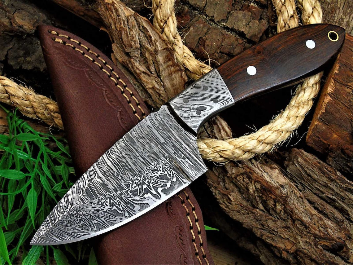 Damascus Skinner Knife