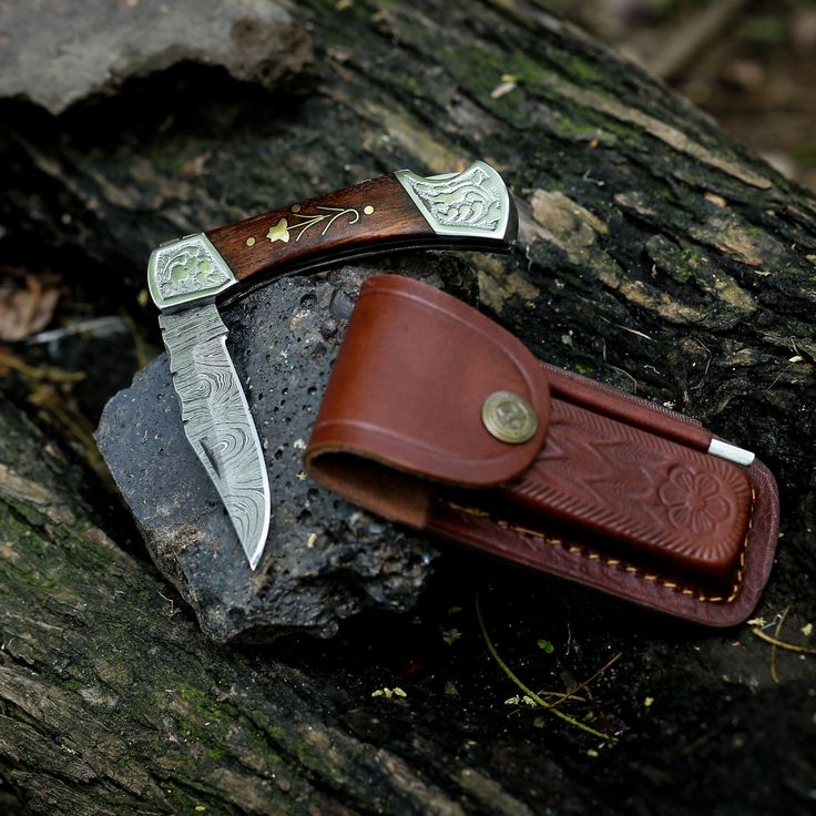 Custom Handmade Damascus Pocket Knife – 3" Blade with Leather Case