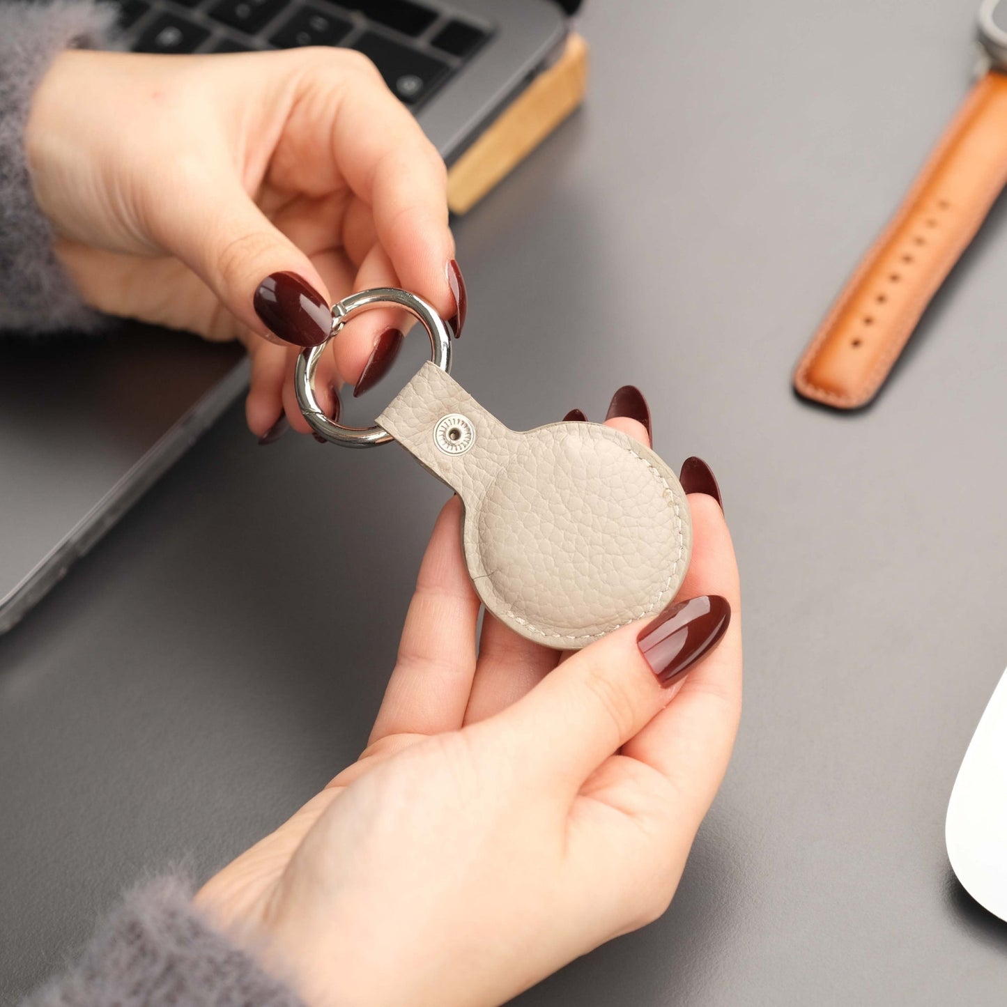 Saratoga Leather AirTag Holder