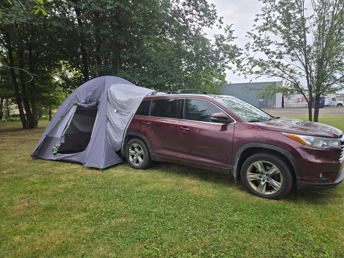 Backroadz SUV Tent