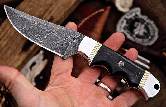 Custom Handmade Deer Hunting Knife with Damascus Steel Blade