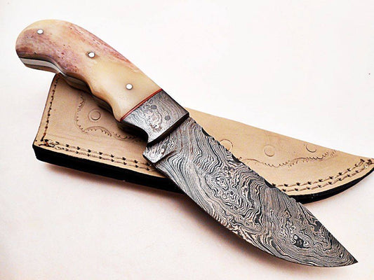 Custom Handmade Damascus Steel Knife for Hunting with Sheath