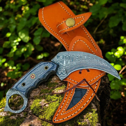Custom Tiger Claw Knife: Tactical Damascus Steel with Exotic Wood Handle