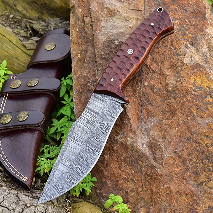 Masterpiece in Steel: 10-inch Damascus Hunting Knife with Rosewood Handle and Leather Sheath - KBS Knives Store