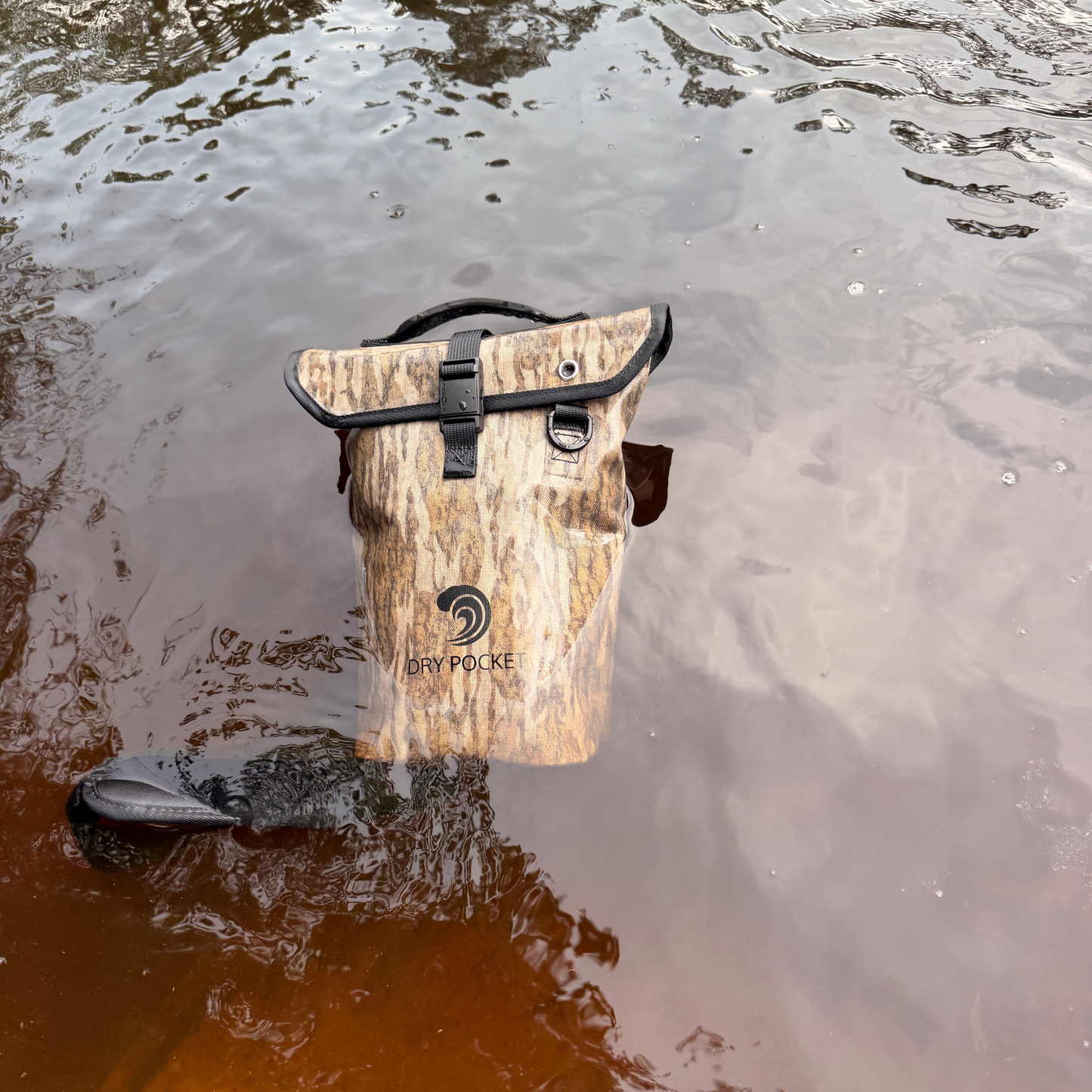 Shell Bag / Boating Bag - Bottomland Camo