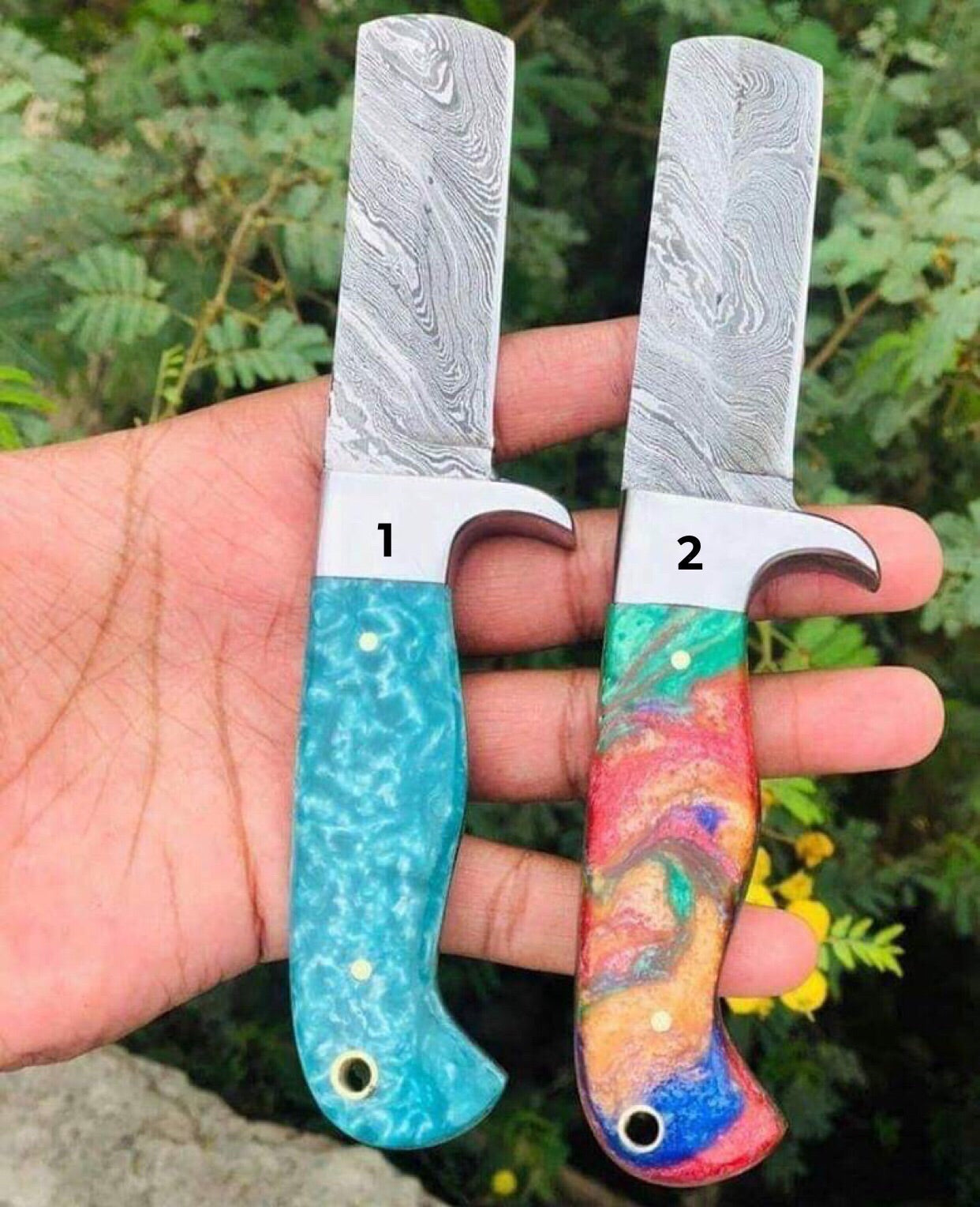 Western Bull Cutter Knife – Handmade Damascus Ranch Blade with Resin Handle & Leather Sheath