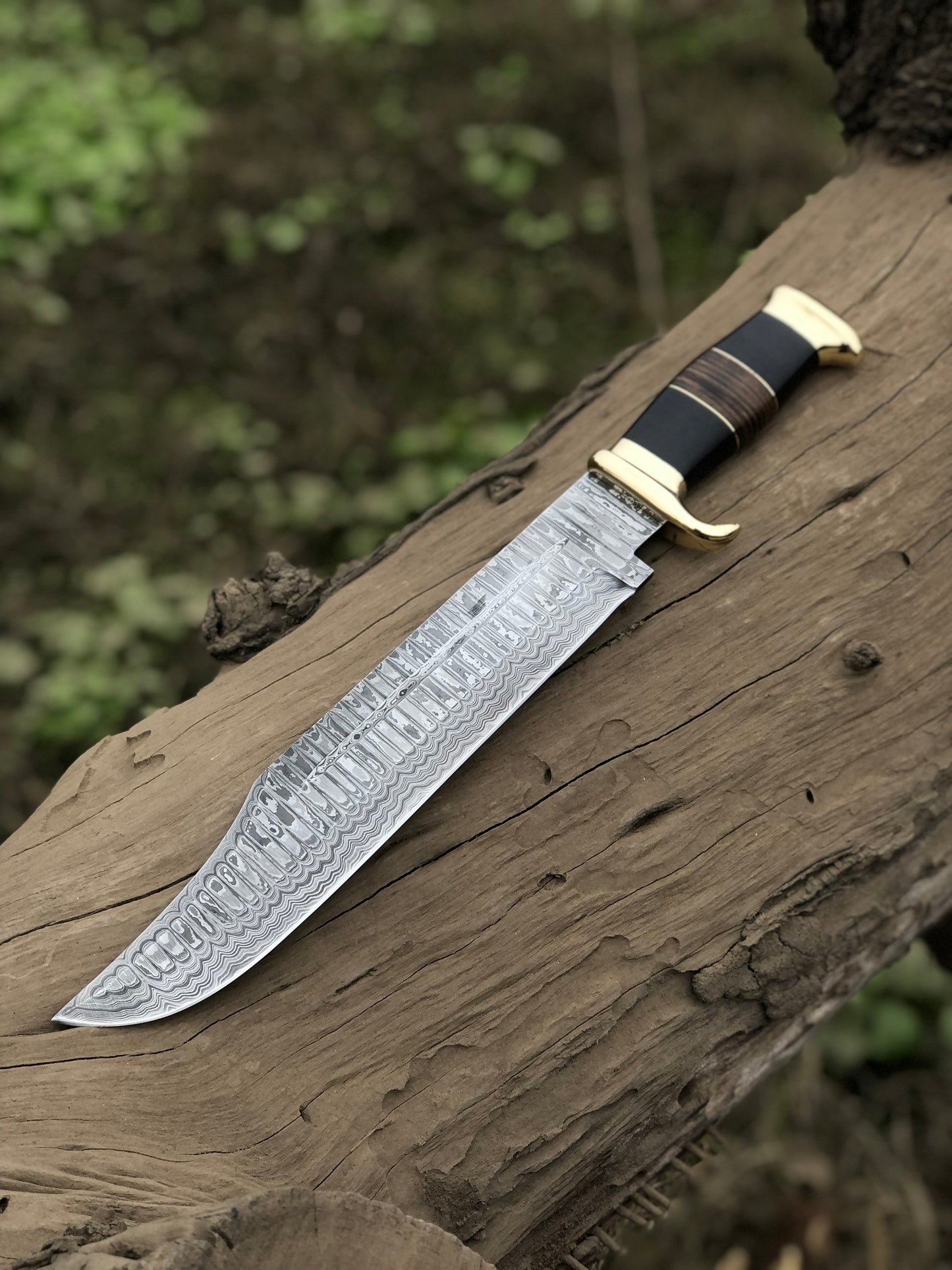 Authentic Crocodile Dundee Knife – 16” Handmade Damascus Steel Blade with Buffalo Horn or Leather Handle & Brass Guard + Leather Sheath