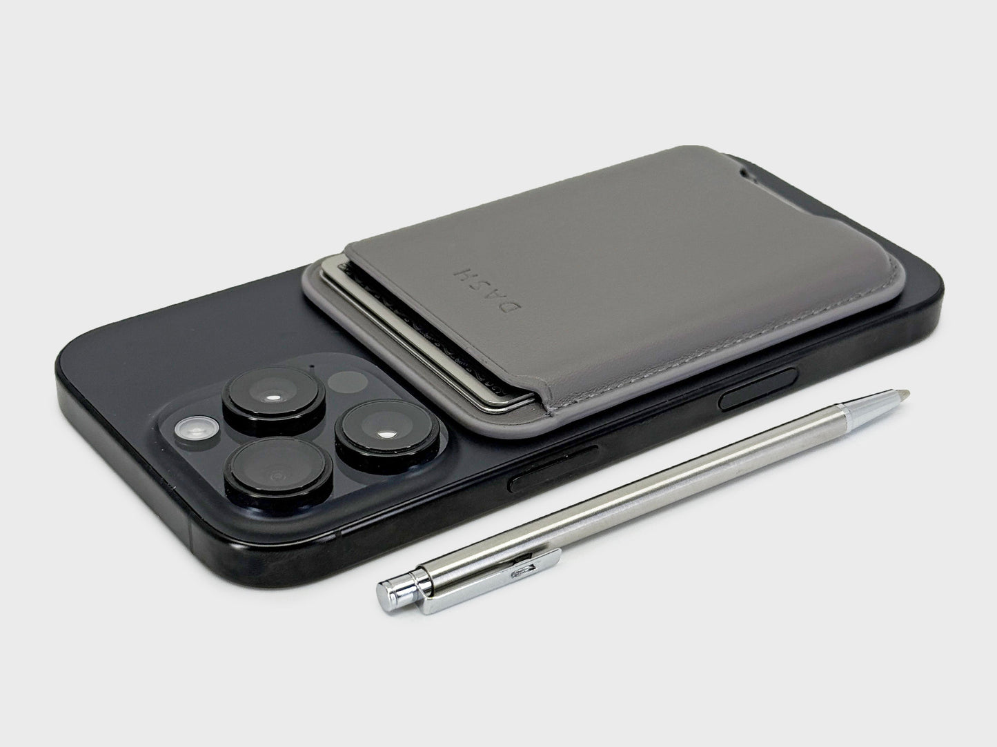 Passport Journal - Travel Pen, Bifold, 2x MagHolders