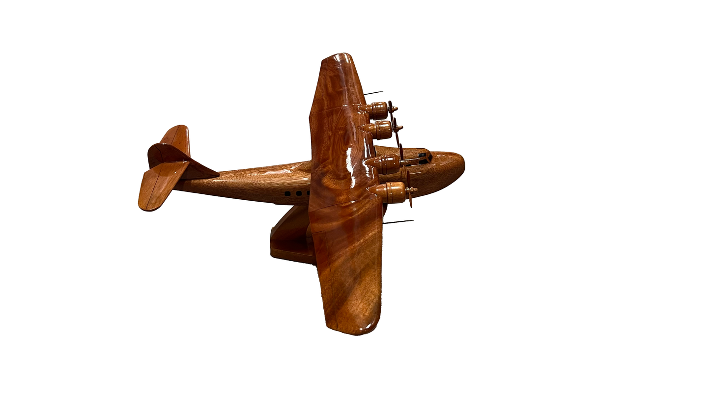 M-130 ( M130 ) China Cilpper Mahogany Wood Desktop Airplane Model