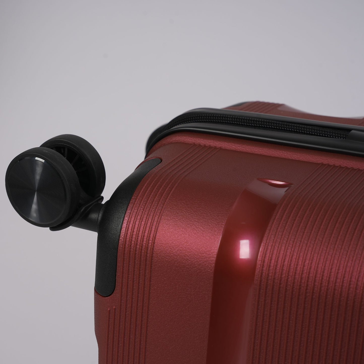 24-inch Red Hardcase Roller Luggage