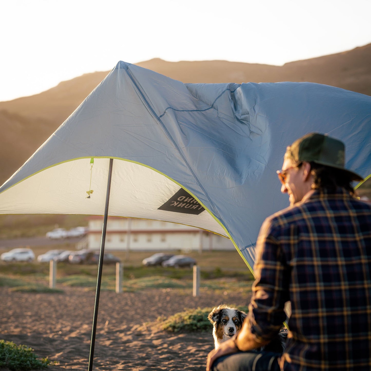 Grand Trunk ShadeCaster 4 Person Sunshade