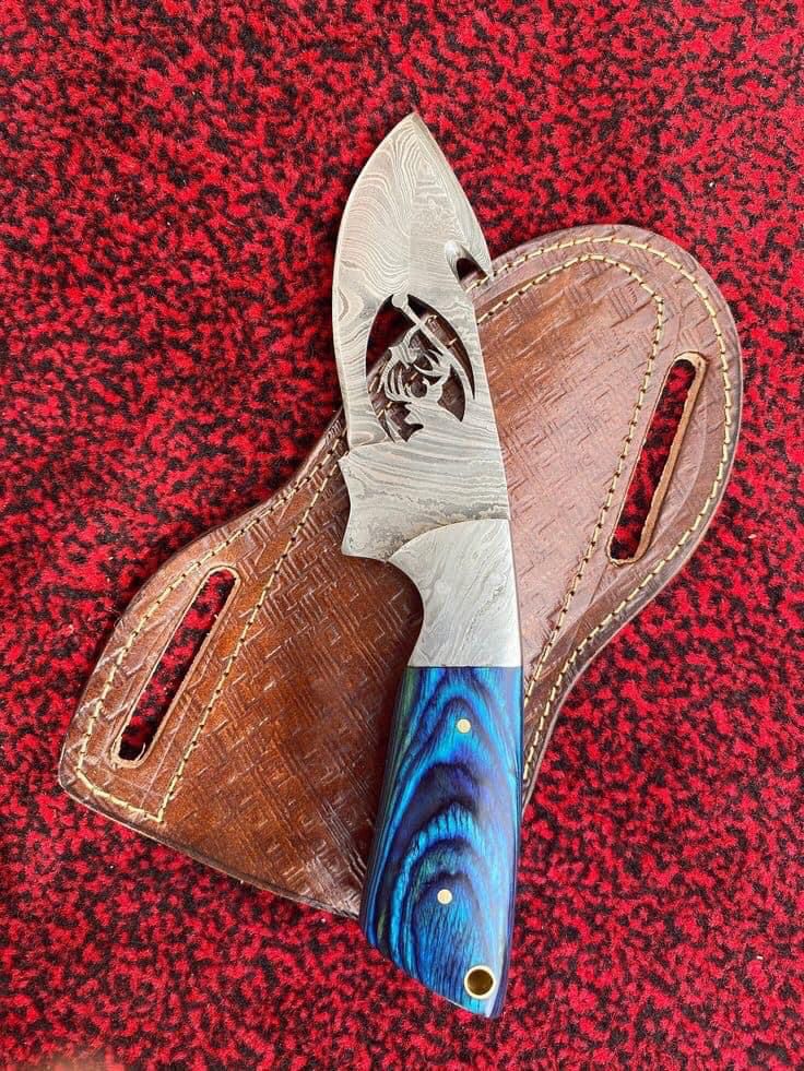 Gut Hook Hunting Skinning Knife - Wirecut Damascus Steel Blade, Pakka Wood Handle - 8.5 Inches - KBS Knives Store