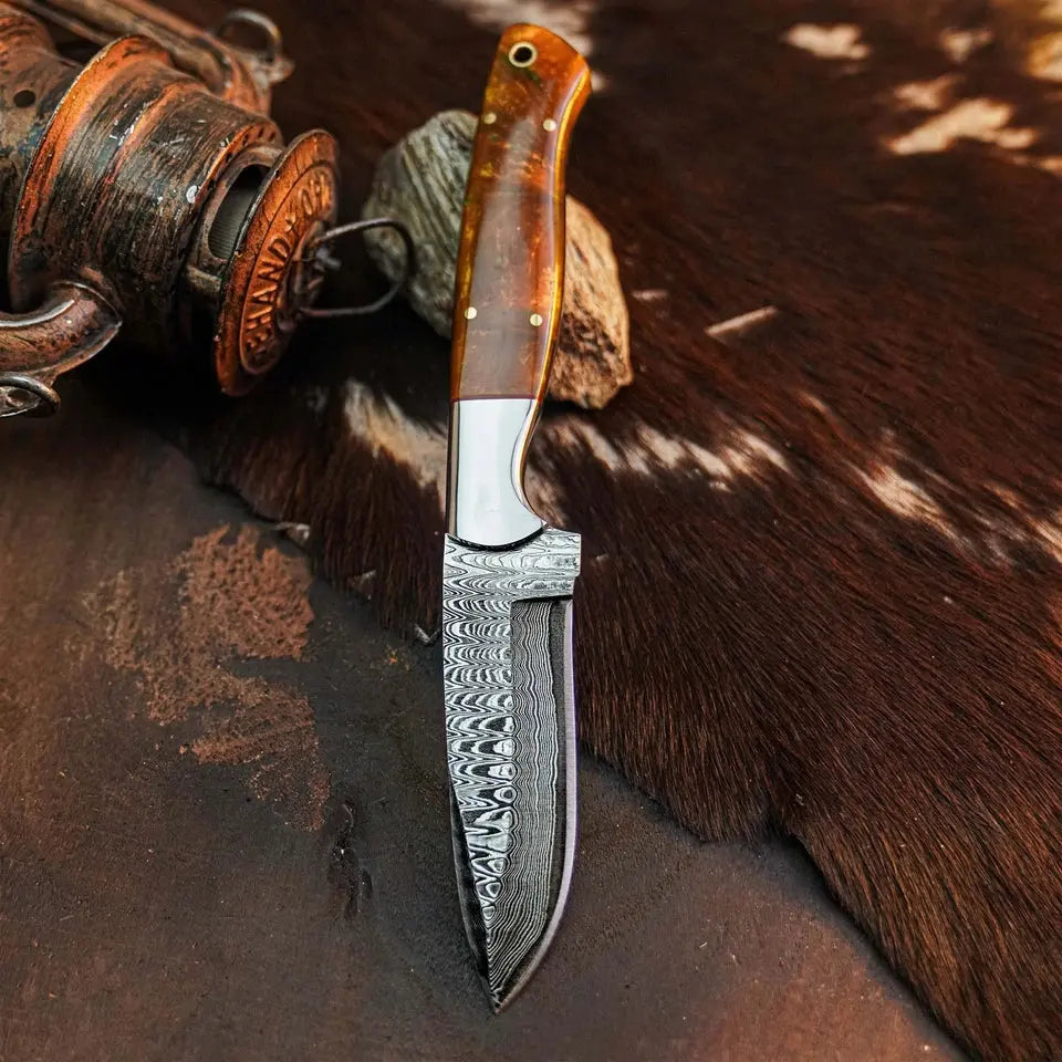 9.1" Handmade Damascus Hunting EDC Knife – Full Tang Resin Handle