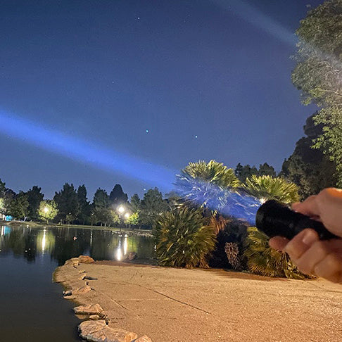 DART Mini Pocket Thrower Flashlight