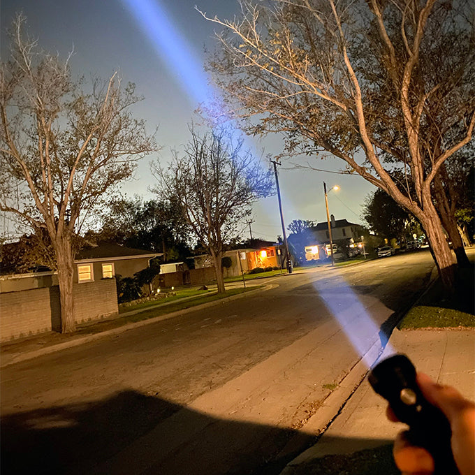 DART Mini Pocket Thrower Flashlight