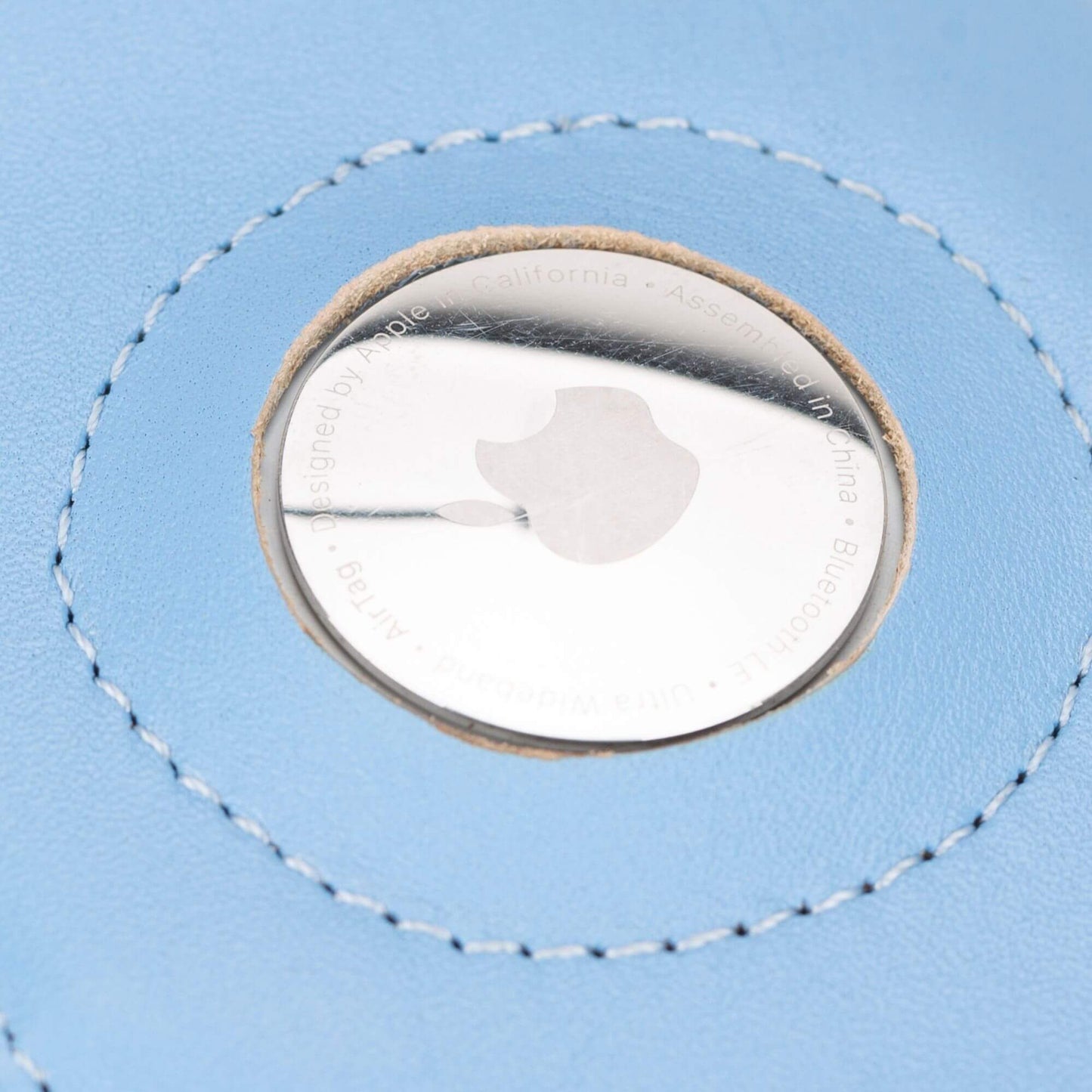 Douglas Genuine Leather Pop-Up Wallet with AirTag Slot - RFID Blocking Cardholder