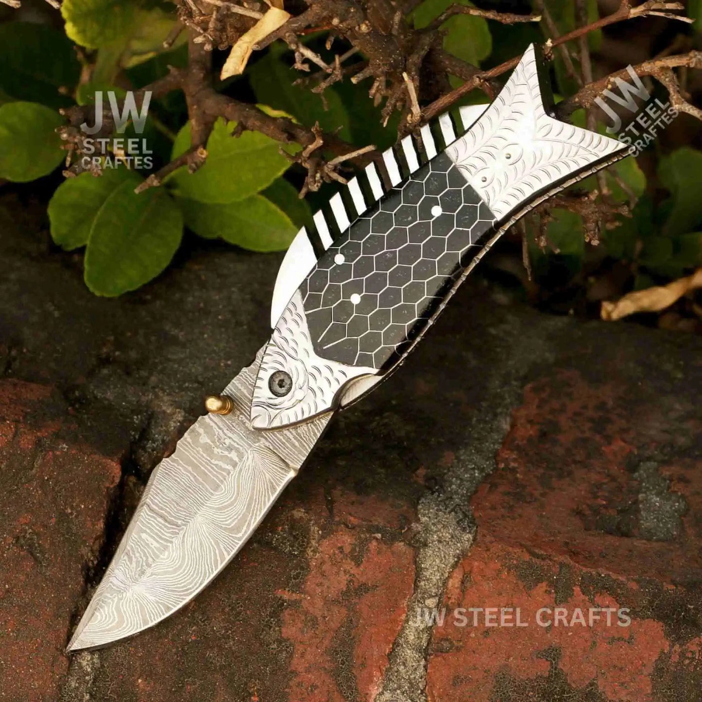 Fish-Style Damascus Folding Knife | 5 Color Variants | Hand-Engraved Collectible by JW SteelCrafts
