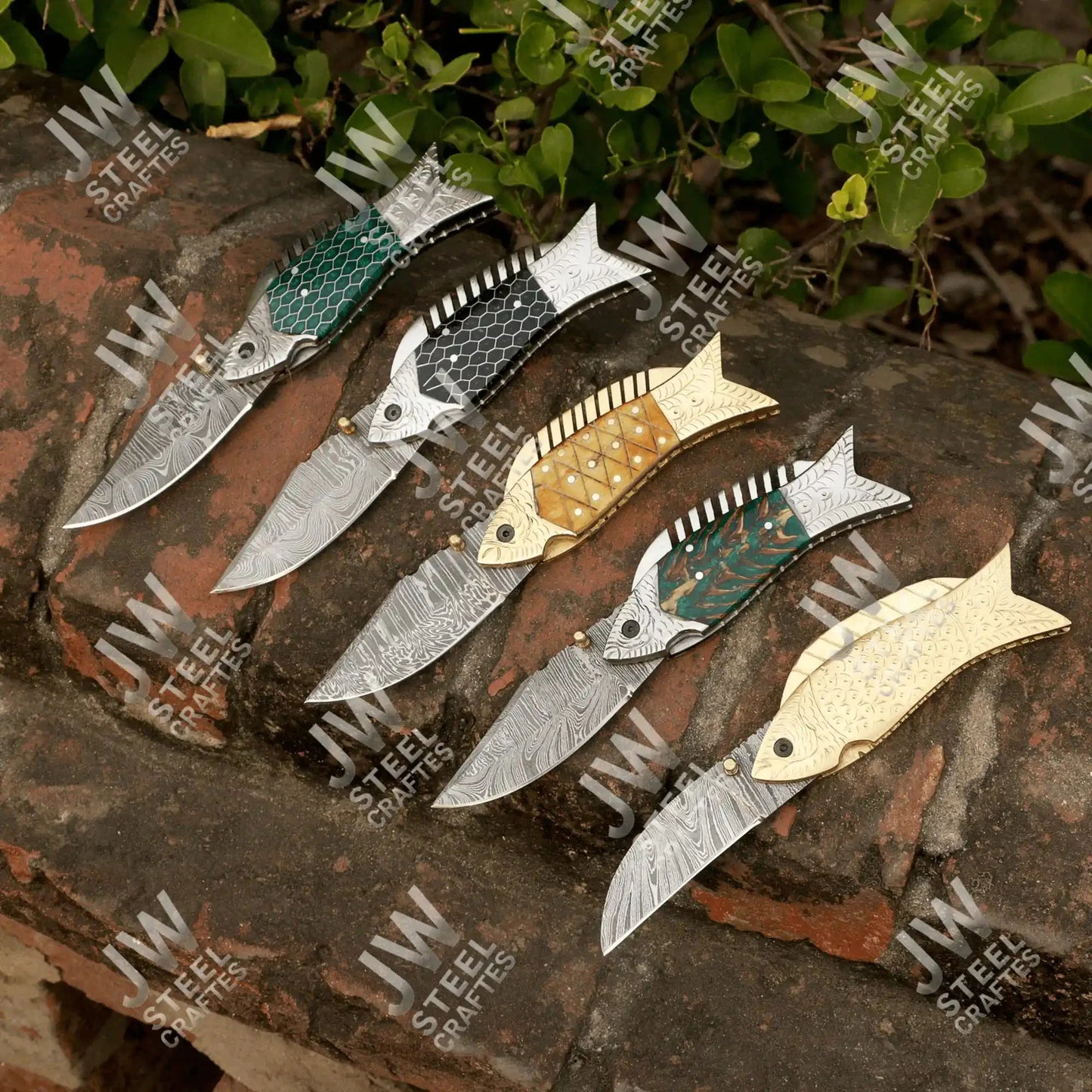Hand Forged Damascus Steel Folding Knife – Honeycomb, Pinecone & Brass Handle Variations