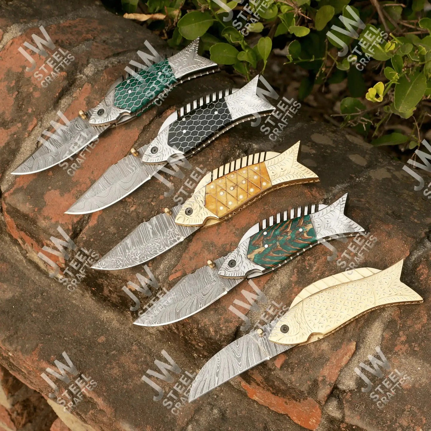 Hand Forged Damascus Steel Folding Knife – Honeycomb, Pinecone & Brass Handle Variations