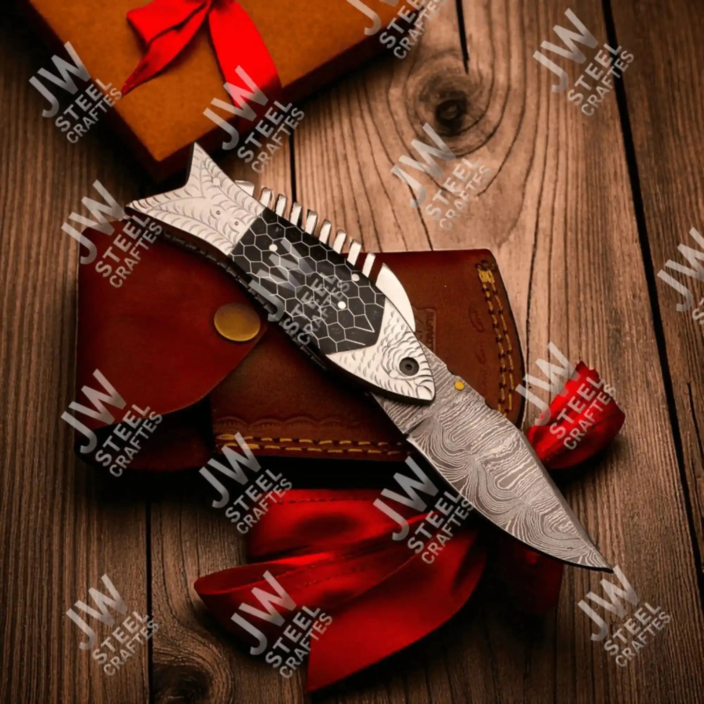 Handmade Damascus Steel Folding Knife – Black Honeycomb Handle, Engraved Bolster