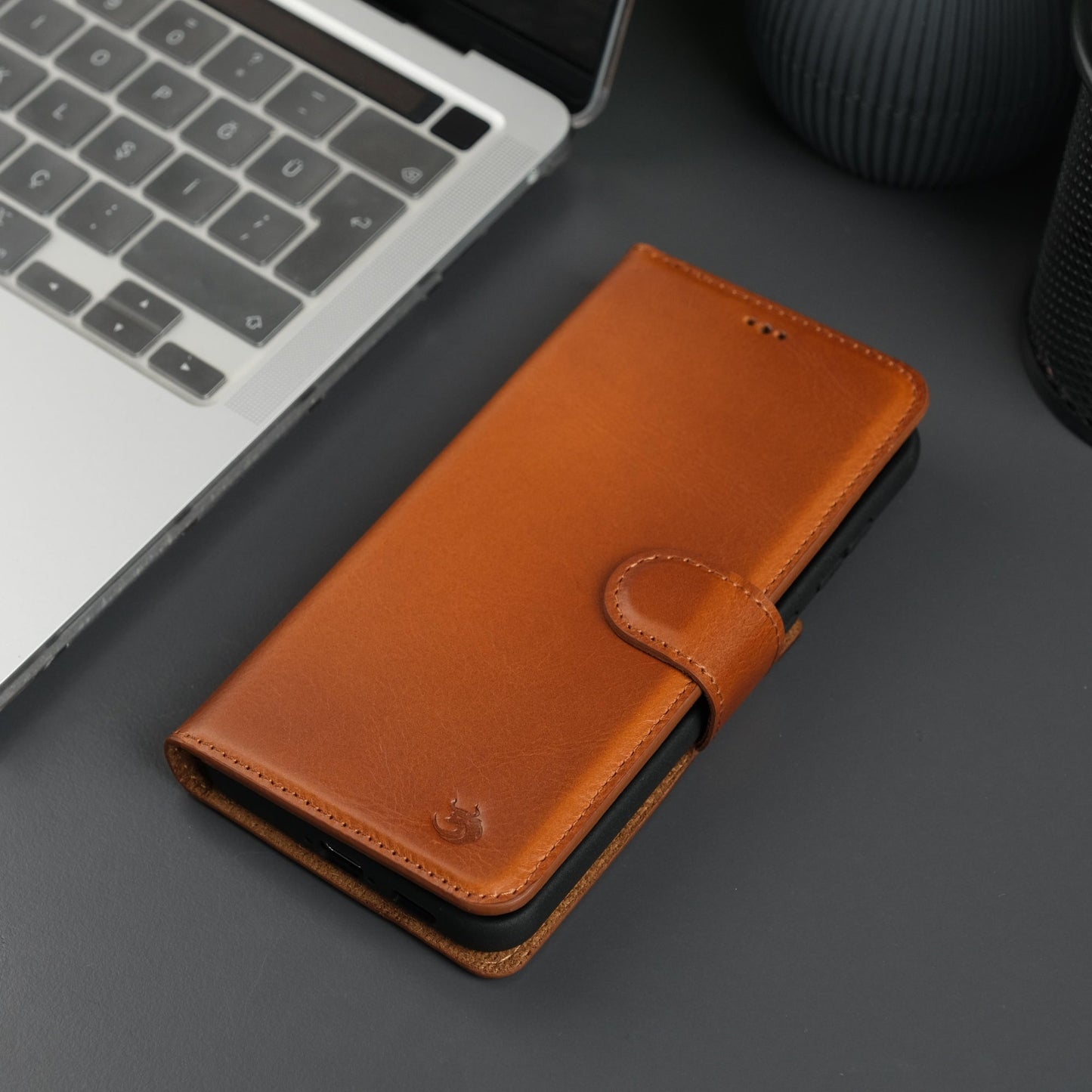 Leather Samsung Galaxy S25 Wallet Case | Buffalo