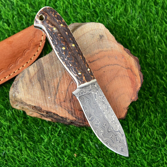 Custom Handmade Damascus Steel Skinning Knife with Stag Horn Handle and Leather Sheath - 7 Inches by KBS Knives Store