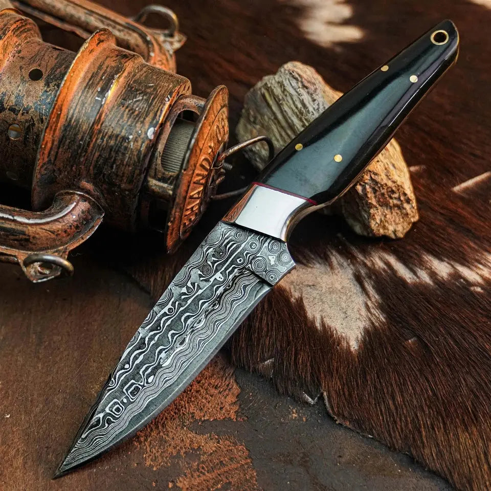 8.8" Handmade Damascus Bushcraft Knife – Full Tang Resin Handle & Sheath