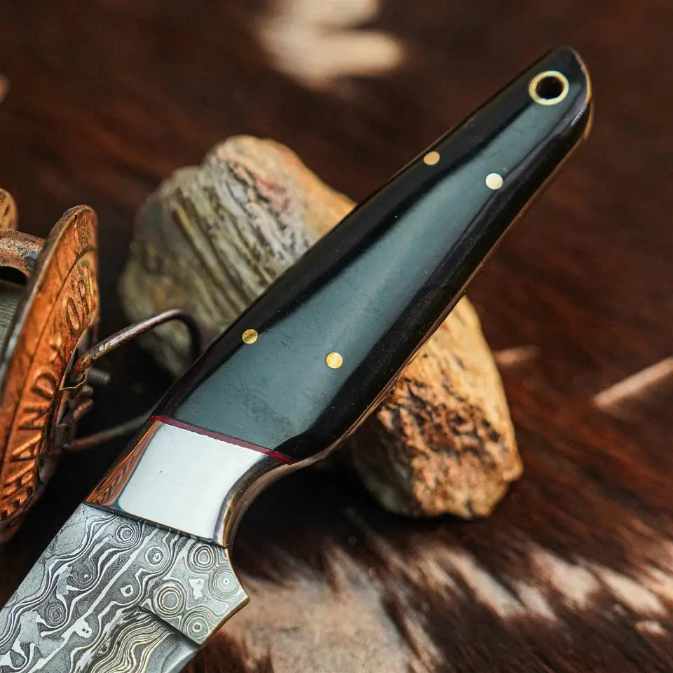 8.8" Handmade Damascus Bushcraft Knife – Full Tang Resin Handle & Sheath