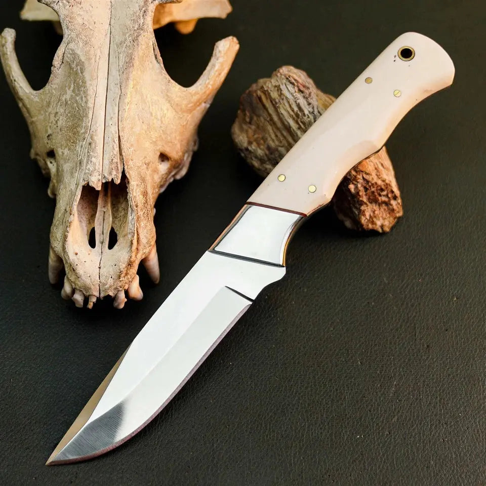 8.7" Handmade Stainless Steel Hunting Knife – Full Tang Resin Handle & Sheath